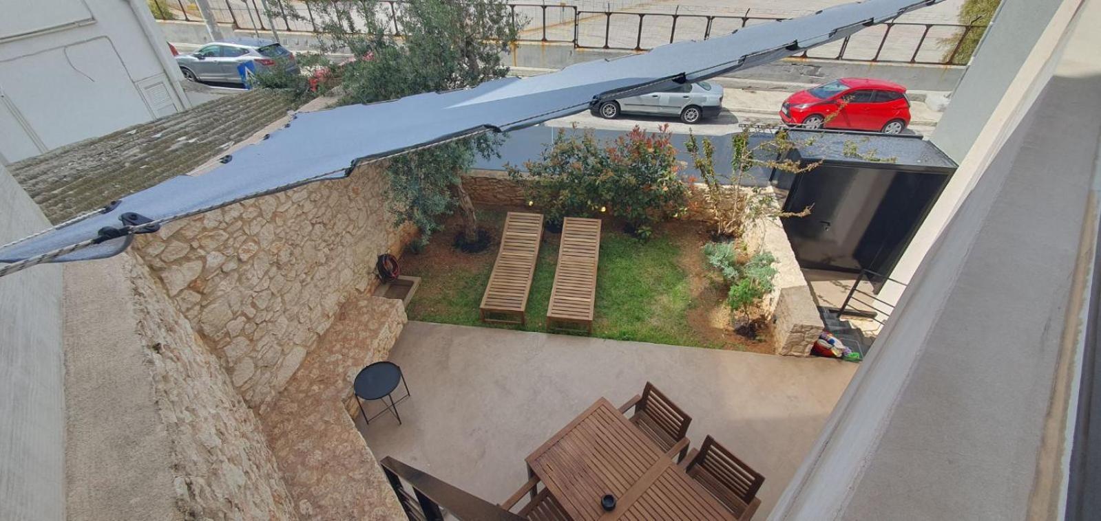 Sea View Garden Suites Pireu Exterior foto